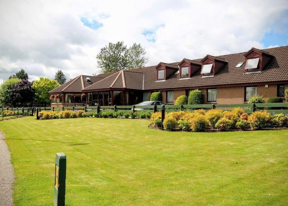 Strathburn Hotel Inverurie By Compass Hospitality ภายนอก รูปภาพ