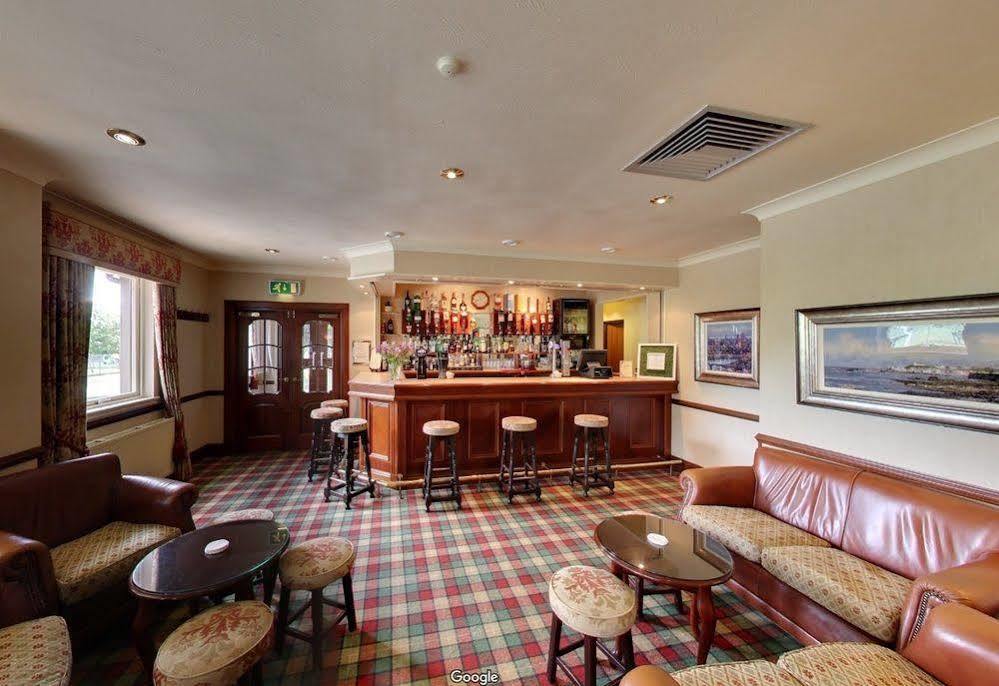 Strathburn Hotel Inverurie By Compass Hospitality ภายนอก รูปภาพ