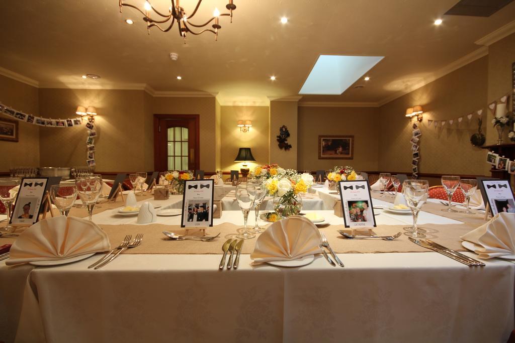 Strathburn Hotel Inverurie By Compass Hospitality ภายนอก รูปภาพ