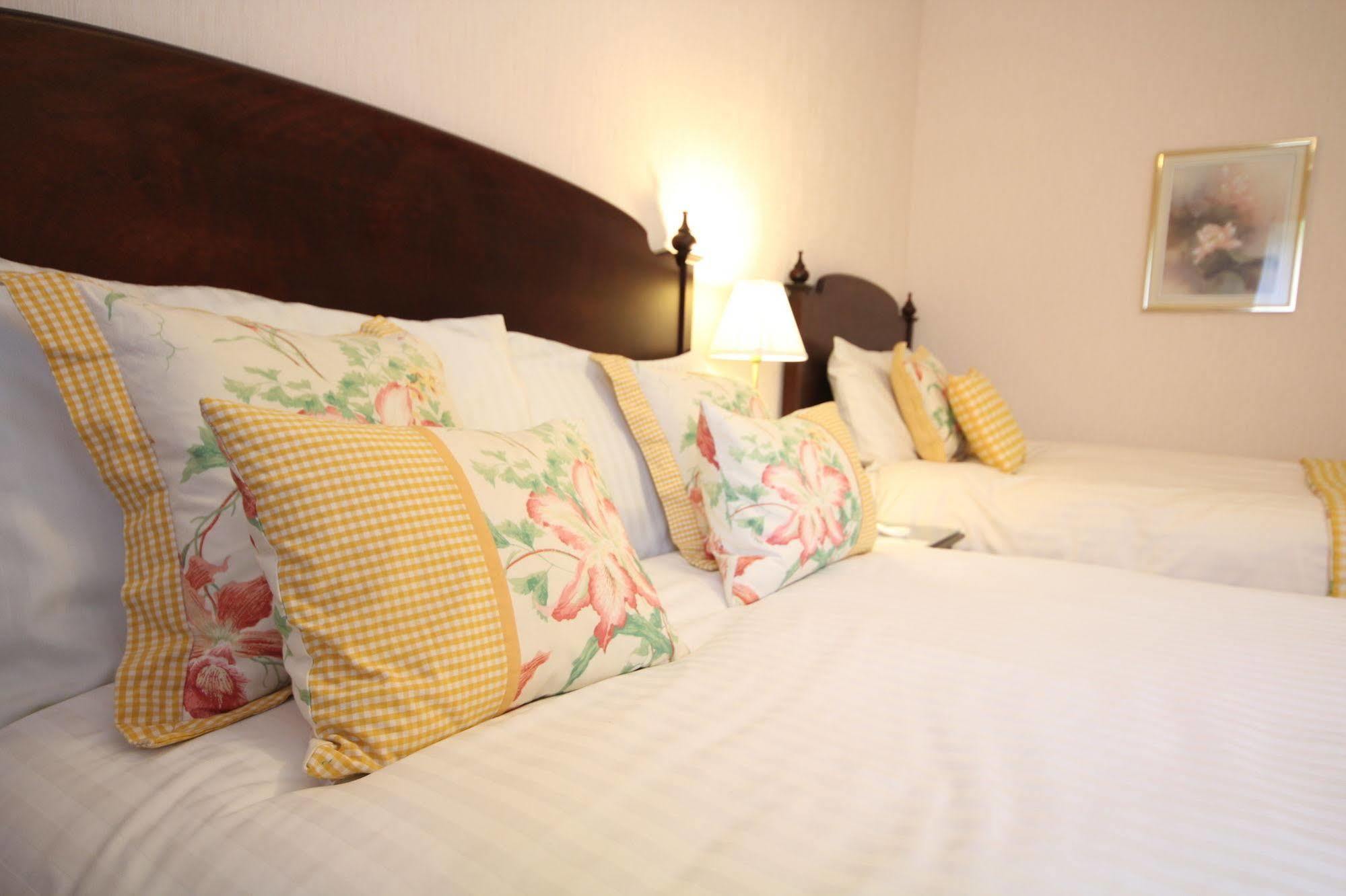 Strathburn Hotel Inverurie By Compass Hospitality ภายนอก รูปภาพ